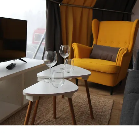 Glamping Gliczarow Klapnioki Bed & Breakfast