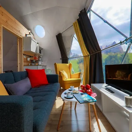 Glamping Gliczarow Klapnioki Bed & Breakfast Lesnica (Lesser Poland)