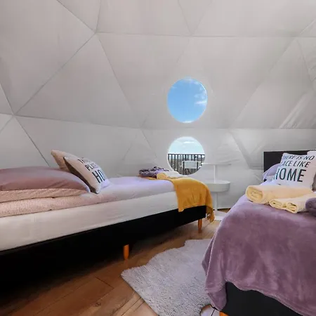 Glamping Gliczarow Klapnioki Bed & Breakfast Lesnica (Lesser Poland)