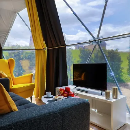 Glamping Gliczarow Klapnioki * Lesnica (Lesser Poland)