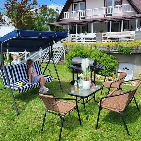 Glamping Gliczarow Klapnioki * Lesnica (Lesser Poland)