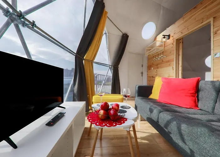 Glamping Gliczarow Klapnioki Couette-café Leśnica