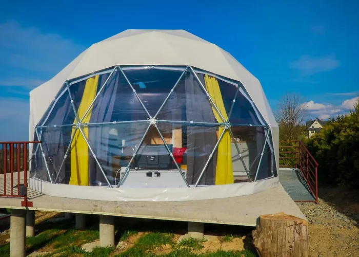 Glamping Gliczarow Klapnioki Couette-café Leśnica